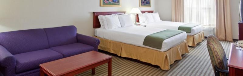 Holiday Inn Express Hotel & Suites Circleville By Ihg Exterior photo