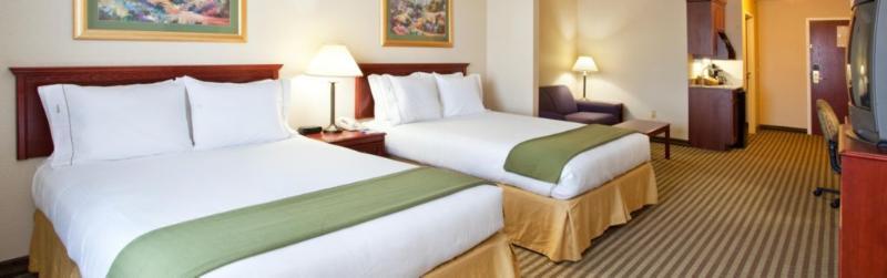 Holiday Inn Express Hotel & Suites Circleville By Ihg Exterior photo